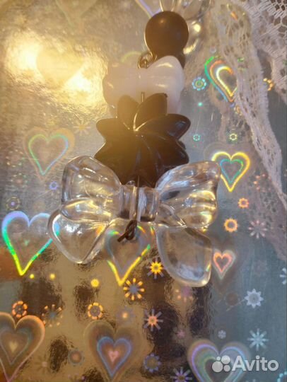 Брелок чёрно-белый