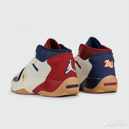 Баскетбольные Air Jordan Zion 2 Beige Red Blue