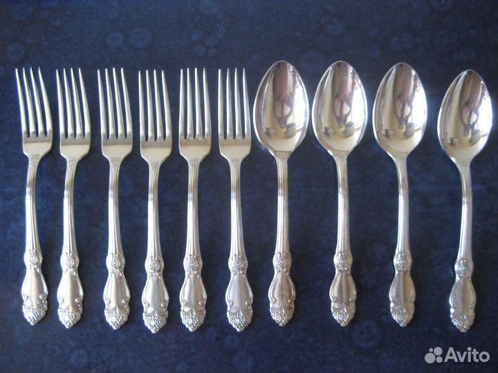 Сервизные тарелки 