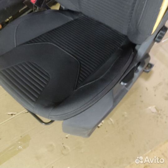 Обшивка багажника Ford focus 3 универсал