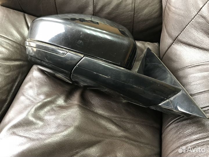 Зеркало правое Range Rover Velar L560