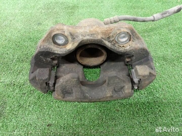 Суппорт тормозной передний правый Volkswagen Polo