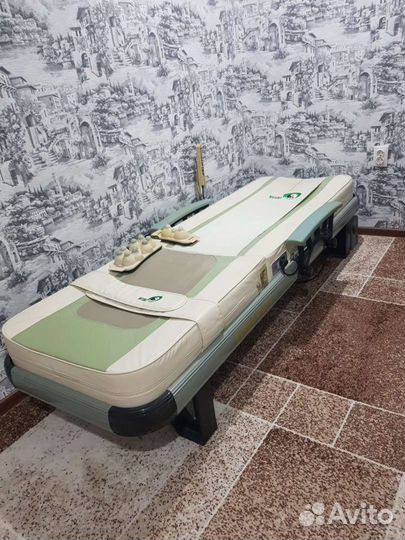 Массажная кровать