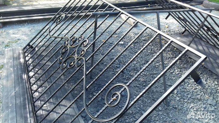 Кованные оградки