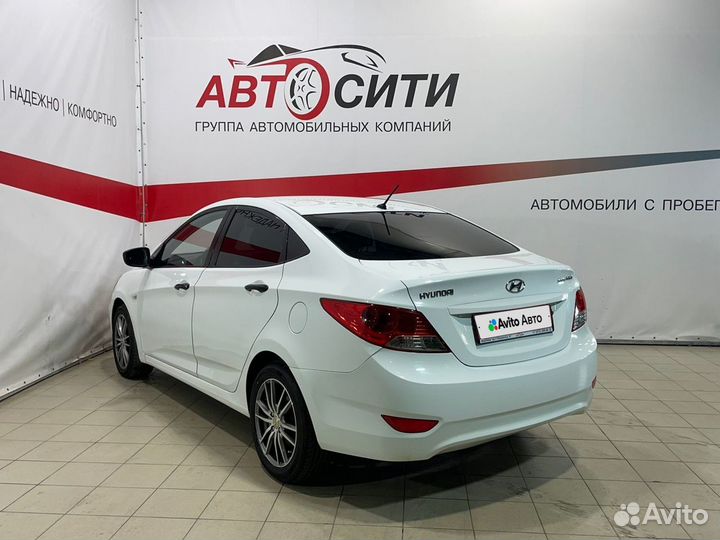 Hyundai Solaris 1.6 AT, 2013, 165 809 км