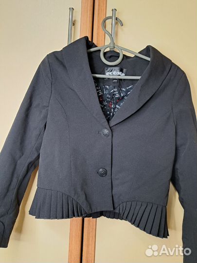 Пиджак на девочку 122 рост