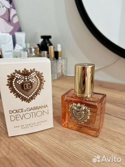 Dolce gabbana devition