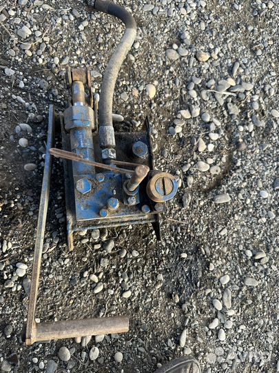 Домкрат гидравлический