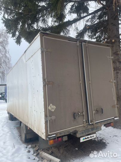 Промтоварный фургон Hino 300 (Dutro), 2011