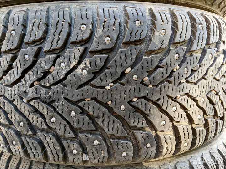 Nokian Tyres Hakkapeliitta 9 215/55 R16 97T