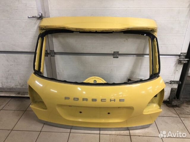 Крышка багажника задняя Porsche Сayenne 958 2012