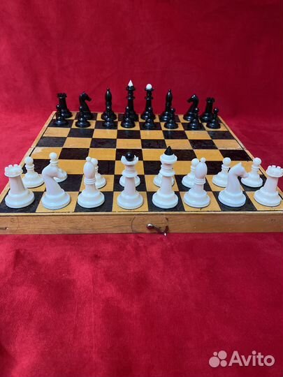 Шахматы СССР №93 карболитовые