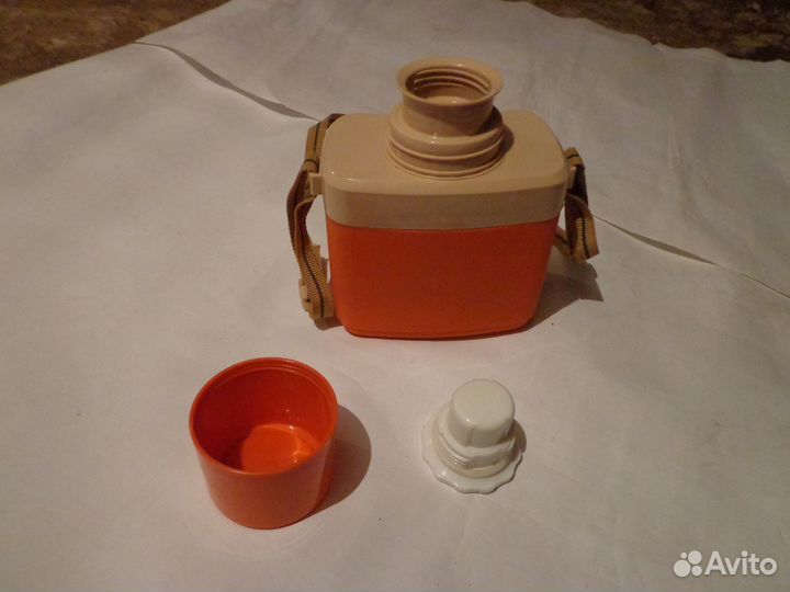 Фляжка-термос походная полиэтиленовая