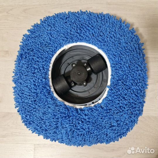 Робот полотер для влажной уборки бу