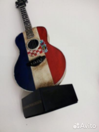 Коллекционная Статуэтка Гитара 24 см Хорватия