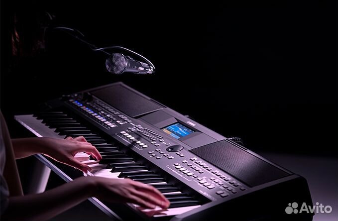 Синтезатор Yamaha + Аксессуары