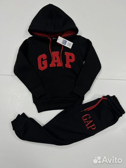 Спортивный костюм Gap