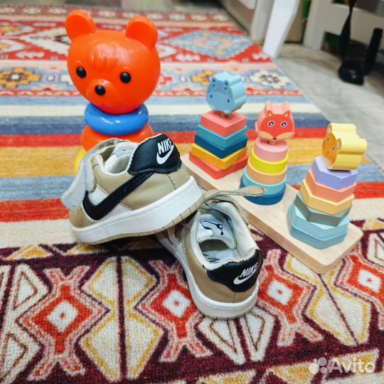 Кроссовки nike детские