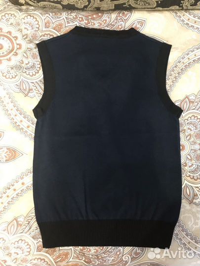 Тёмно - синяя жилетка