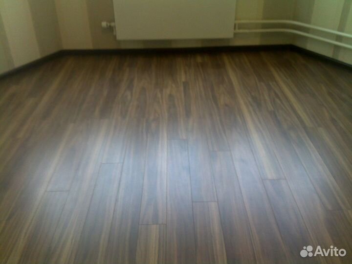 Укладка ламината, кварцвинила