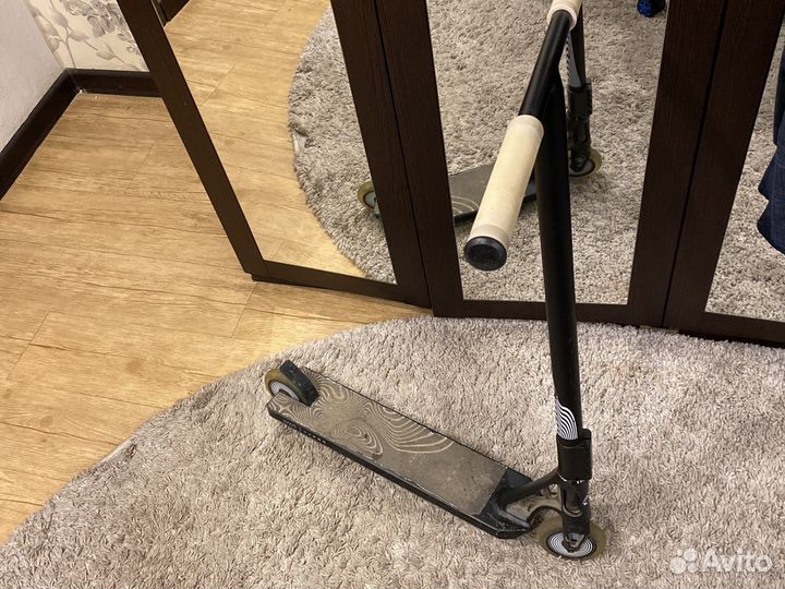 Трюковой самокат