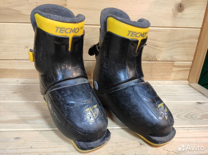 Детские горнолыжные ботинки 19-19.5 (234мм)