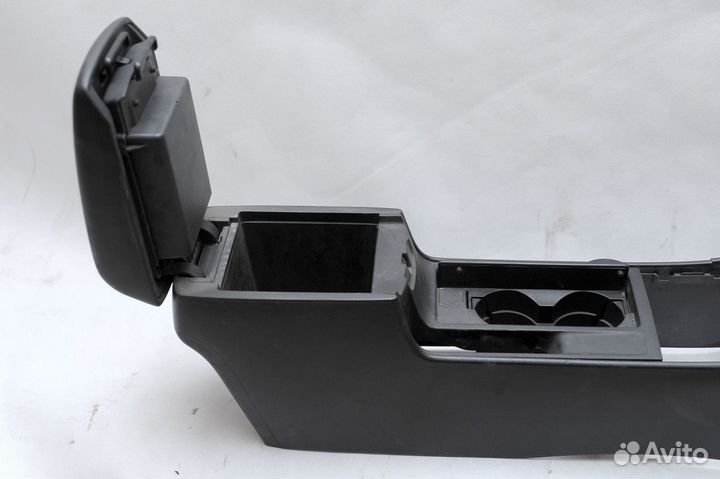 Подлокотник Мазда 3 Хэтч (Mazda 3 HB )