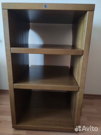 Стойка под аппаратуру