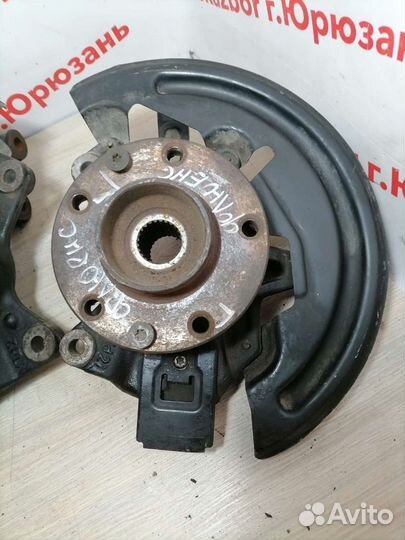 Поворотный кулак Рено Флюенс Меган 3