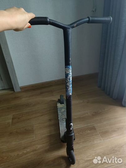 Трюковой самокат