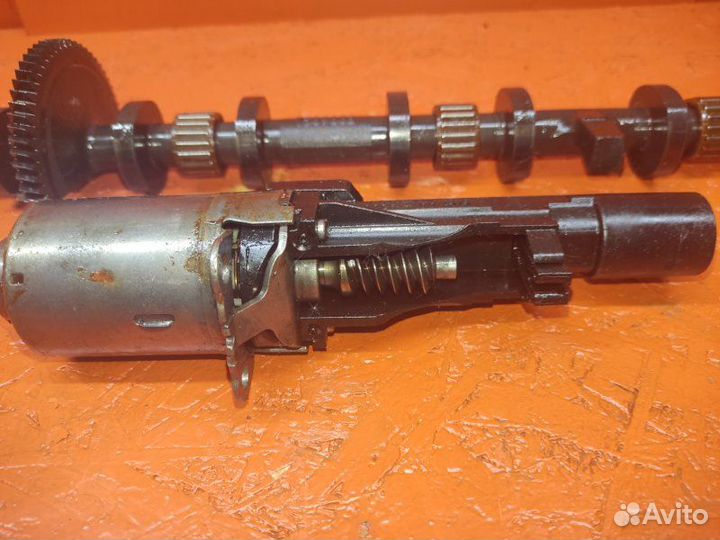 Эксцентриковый вал и моторчик вальветроника Bmw X5