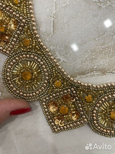 Ожерелье из бисера ручной работы