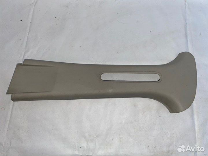 Обшивка стойки левая Renault Sandero
