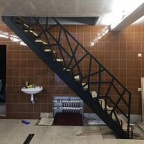 Лестницы на металическом каркаса