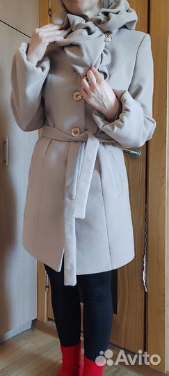 Пальто женское 46 48