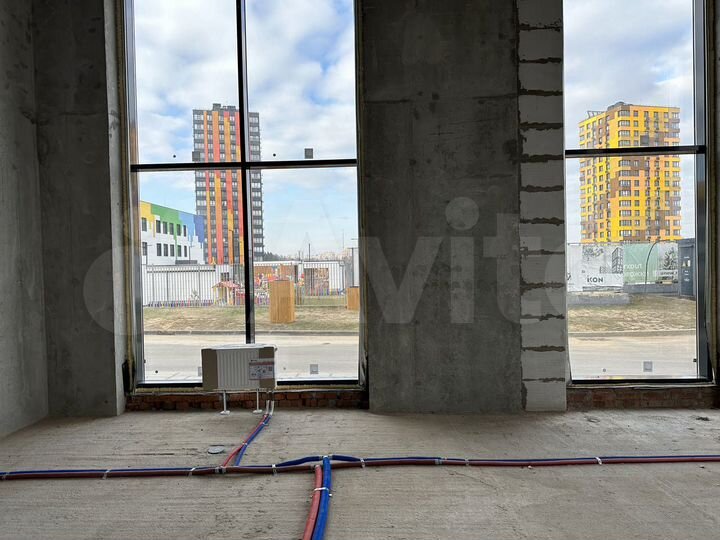 Сдам торговое помещение, 147.6 м²