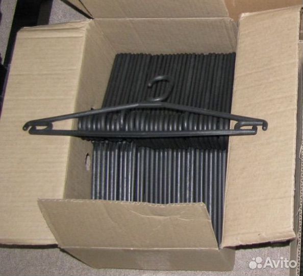 Вешалки плечики 50 шт