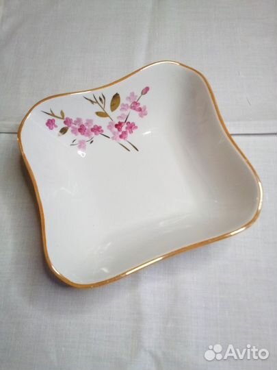 Салатник Дулево