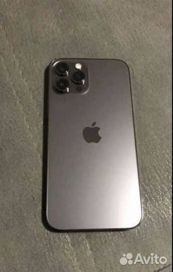 iPhone 12 про мах 256