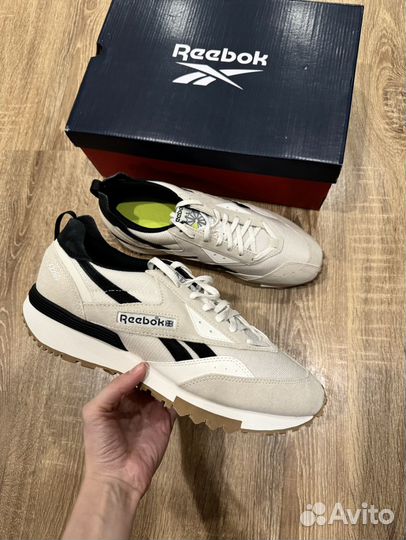 Кроссовки reebok LX 2200