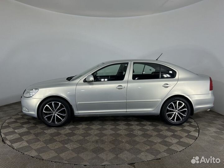 Skoda Octavia 1.8 AT, 2013, 221 223 км