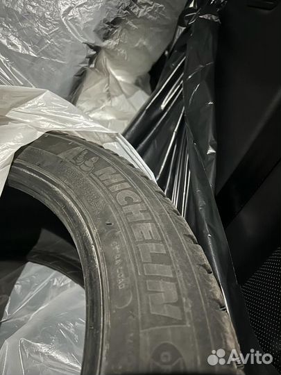 Michelin Latitude X-Ice North 245/45 R21