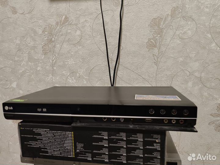 Dvd рекордер LG drk898