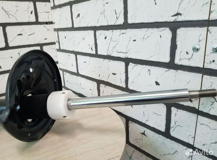 Амортизатор киа перед. прав. оригинал