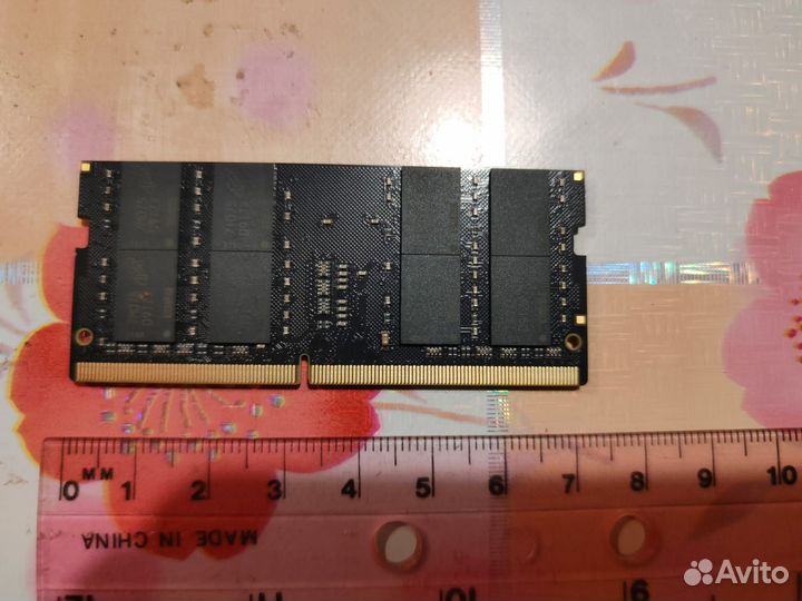 Оперативная память DDR4 16G 3200 PC4-3200