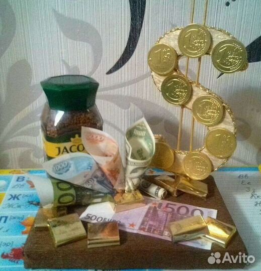 Изготовление букетов с конфетами и игрушками