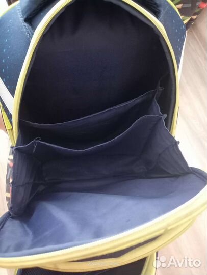 Школьный портфель