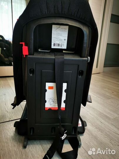 Автокресло с isofix от 9-18 кг