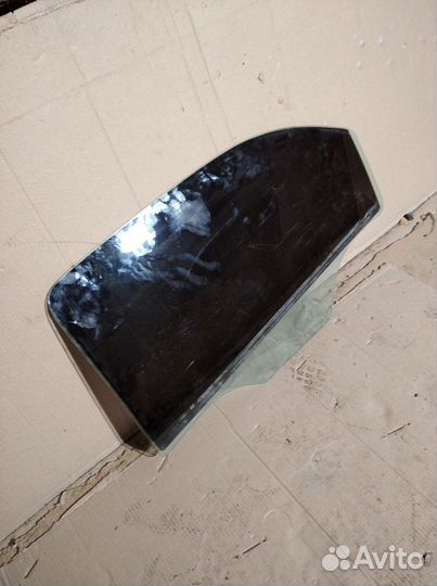 Стекло заднее левое Шевроле Кобальт