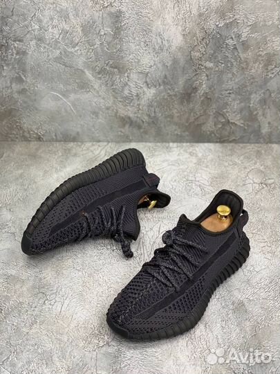 Кроссовки Adidas Yeezy Boost 350